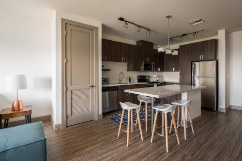 Modern 1BR on the Lake #4035 by WanderJaunt - image 9