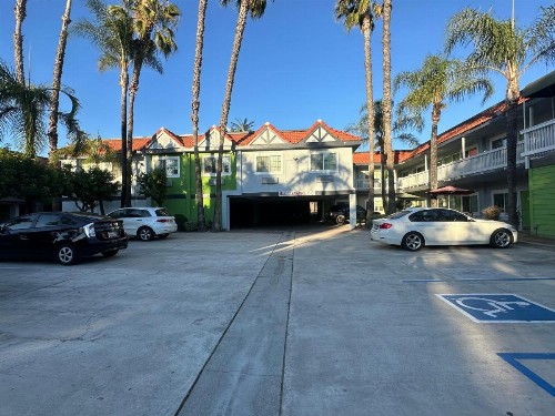 Garden Inn San Gabriel - image 12