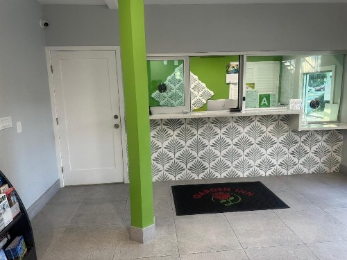 Garden Inn San Gabriel - image 7