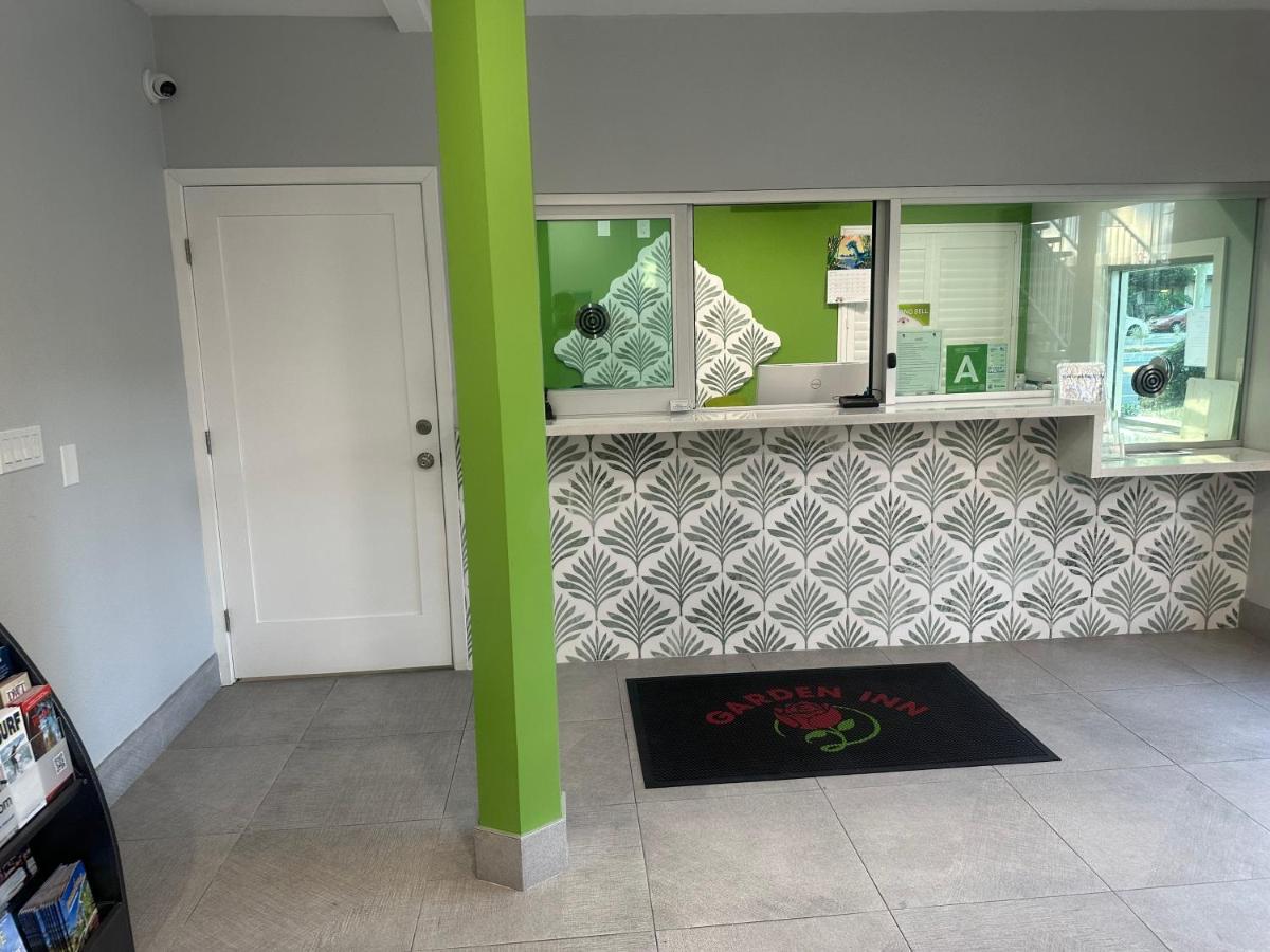 Garden Inn San Gabriel - image 7
