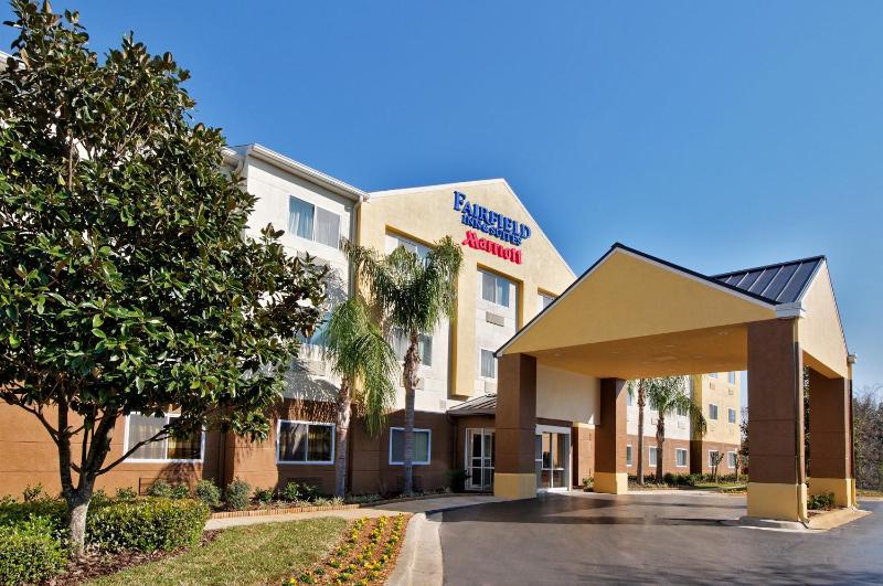 Fairfield Inn and Suites by Marriott Tampa North - main image