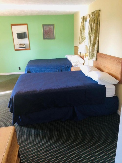 Woodridge Motel - image 7