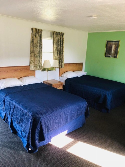 Woodridge Motel - image 8