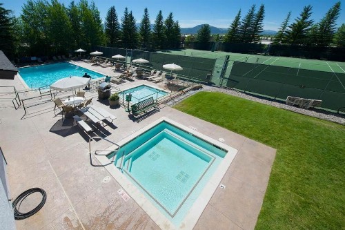 Teton Village Moose Creek by Jackson Hole Resort Lodging - image 4