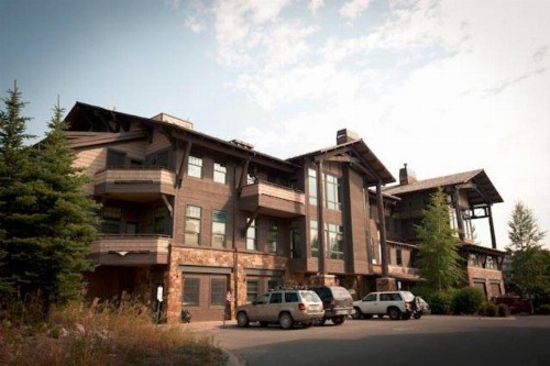Cody House Condominiums - image 2