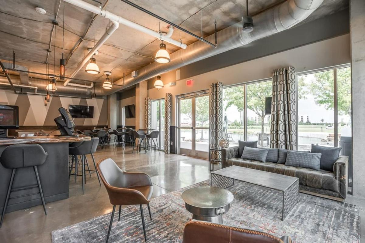 Texas Corporate Housing Solutions Professional Apt - image 6
