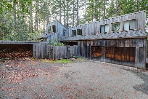 Longwell House - image 11