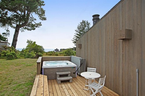 Green Vale Getaway - 2 Bed 2 Bath Vacation home in Sea Ranch