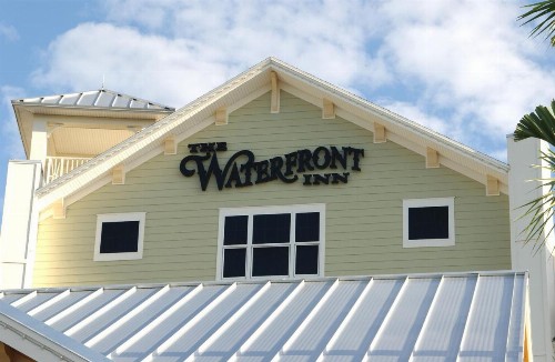 Waterfront Inn - image 14