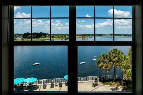 Waterfront Inn - image 20