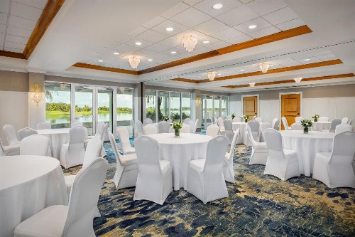 Waterfront Inn - image 38
