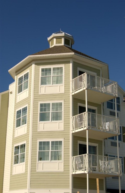 Waterfront Inn - image 39
