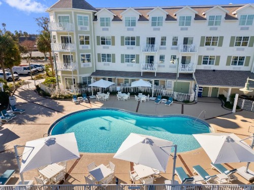 Waterfront Inn - image 8