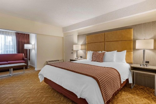 Best Western Plus Thousand Oaks Inn - image 37