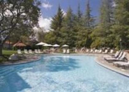 Hotel in thousand Oaks California