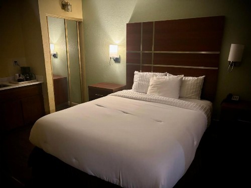 Western Holiday Lodge - image 28