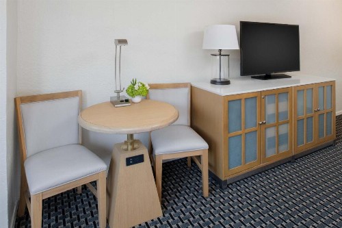The Lodge at Tiburon - image 21