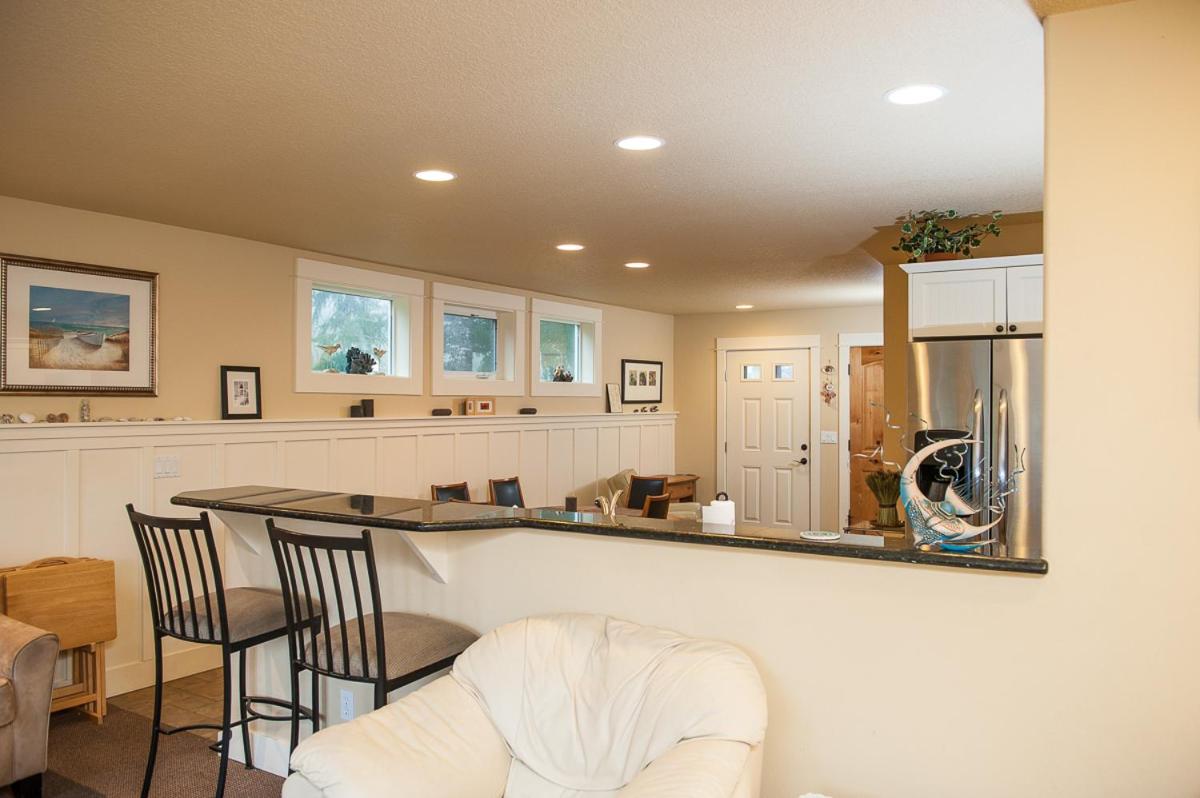 Ocean Pines - image 6