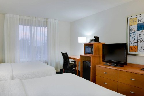 Fairfield Inn and Suites by Marriott Titusville Kennedy Space Center - image 6