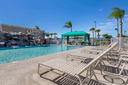 Quality Inn Kennedy Space Center - image 25