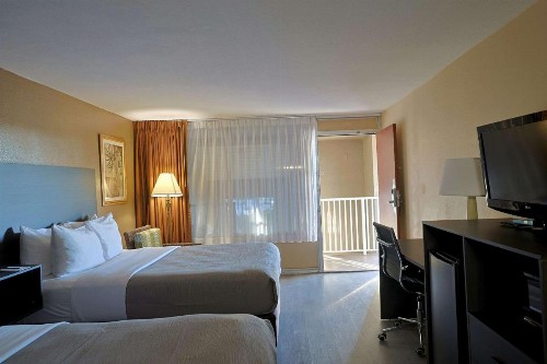 Quality Inn Kennedy Space Center - image 47