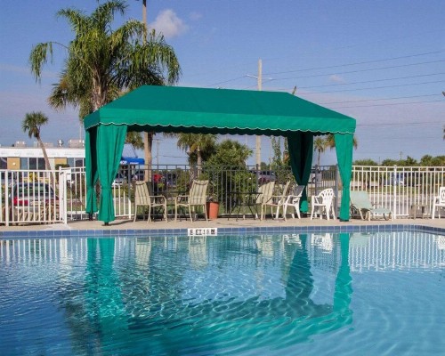 Quality Inn Kennedy Space Center - image 49