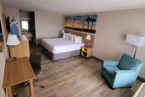 Days Inn by Wyndham Titusville Kennedy Space Center - image 12