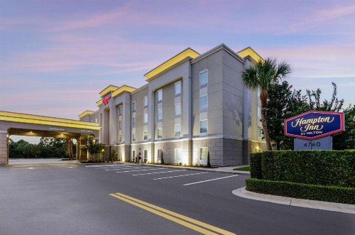 Hampton Inn Titusville/I-95 Kennedy Space Center - image 2