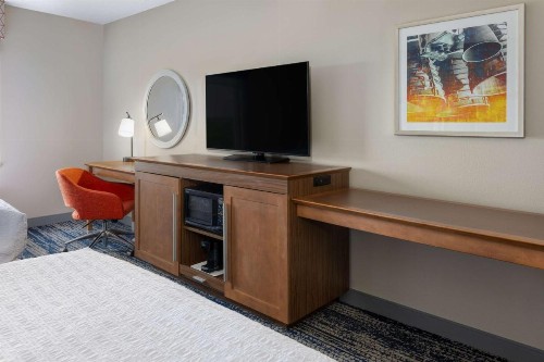 Hampton Inn Titusville/I-95 Kennedy Space Center - image 23