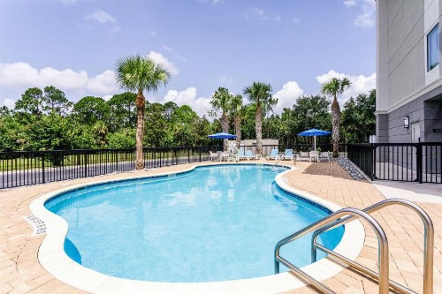 Hampton Inn Titusville/I-95 Kennedy Space Center - image 6