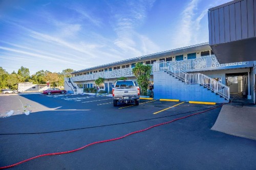 Budget Motel - Titusville - image 15