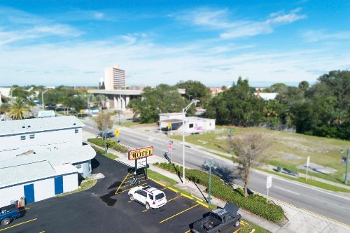 Budget Motel - Titusville - image 25