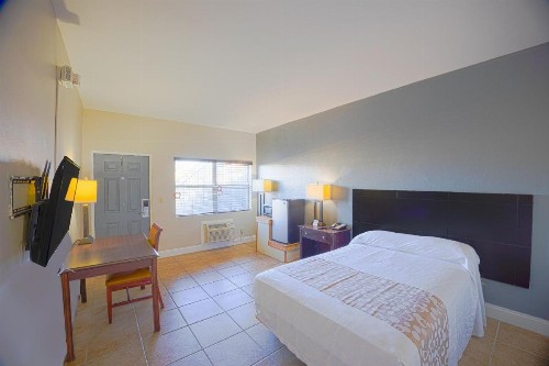 Budget Motel - Titusville - image 29