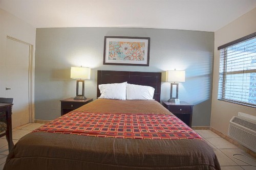 Budget Motel - Titusville - image 31
