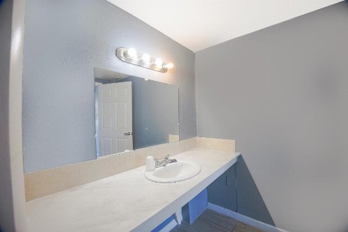 Budget Motel - Titusville - image 39