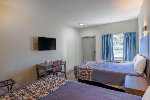 Budget Motel - Titusville - image 44