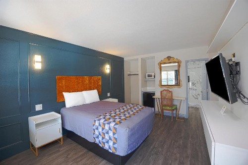 Budget Motel - Titusville - image 49