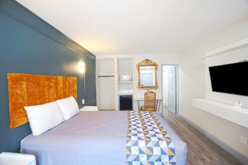 Budget Motel - Titusville - image 50