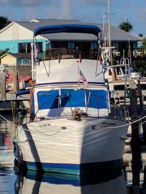 1 Beige Cozy Bungalow and 1 White Cozy Efficiency Cottage in Titusville - image 25