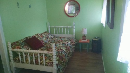 1 Beige Cozy Bungalow and 1 White Cozy Efficiency Cottage in Titusville - image 31