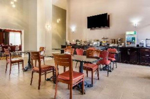 Toccoa Inn & Suites - image 12