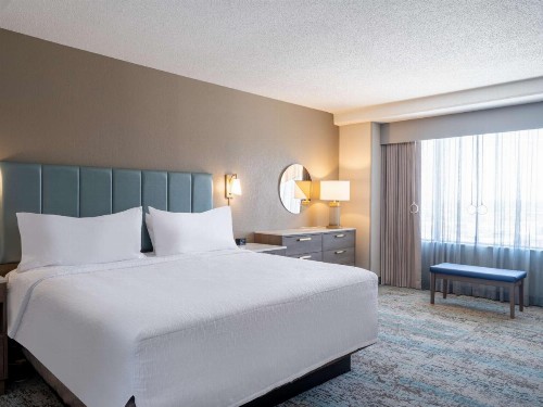 Park Inn by Radisson Toledo OH - image 13