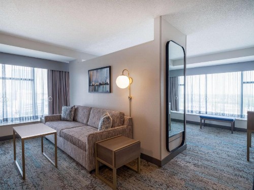 Park Inn by Radisson Toledo OH - image 22