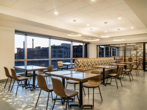 Park Inn by Radisson Toledo OH - image 28