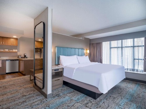 Park Inn by Radisson Toledo OH - image 33