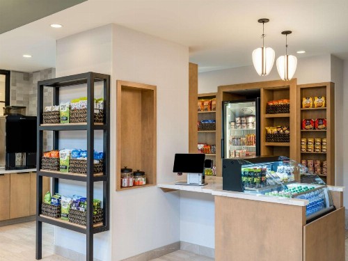 Park Inn by Radisson Toledo OH - image 35
