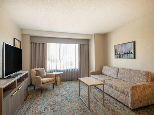 Park Inn by Radisson Toledo OH - image 49