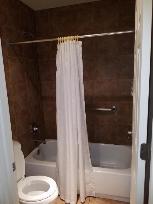 Premier Inns Tolleson - image 6