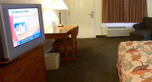 Premier Inns Tolleson - image 7