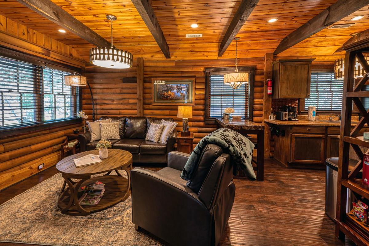 Lake Nantahala-Smoky Mountain-Yurts - main image